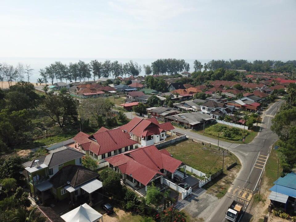 Wan'S Beach Guest House Dungun Exterior photo
