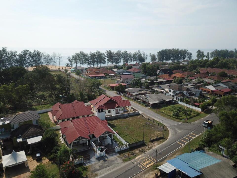Wan'S Beach Guest House Dungun Exterior photo