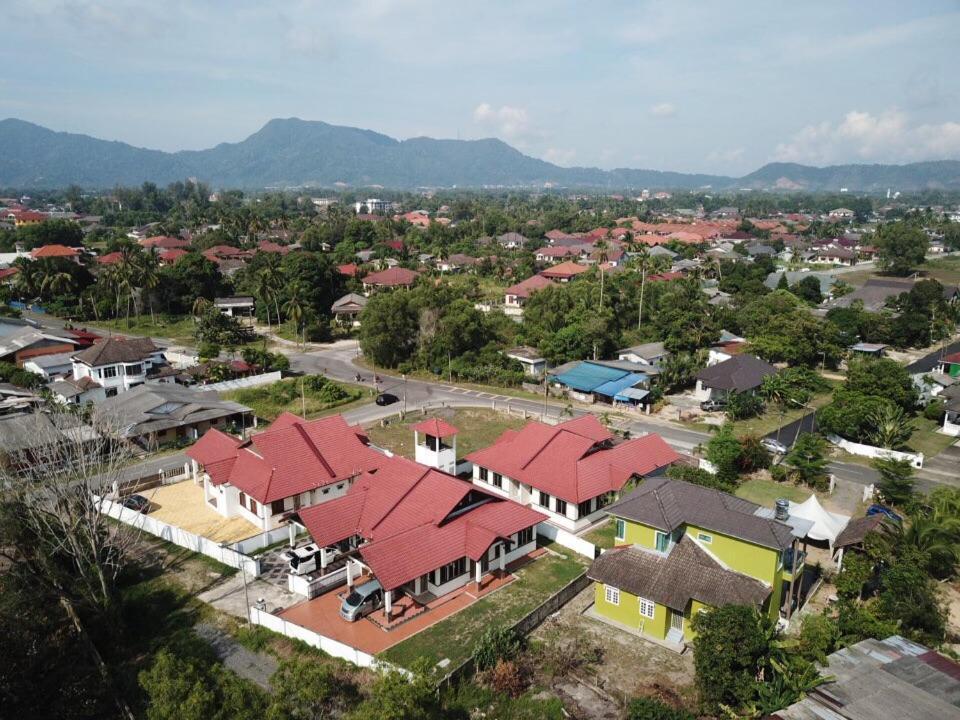 Wan'S Beach Guest House Dungun Exterior photo