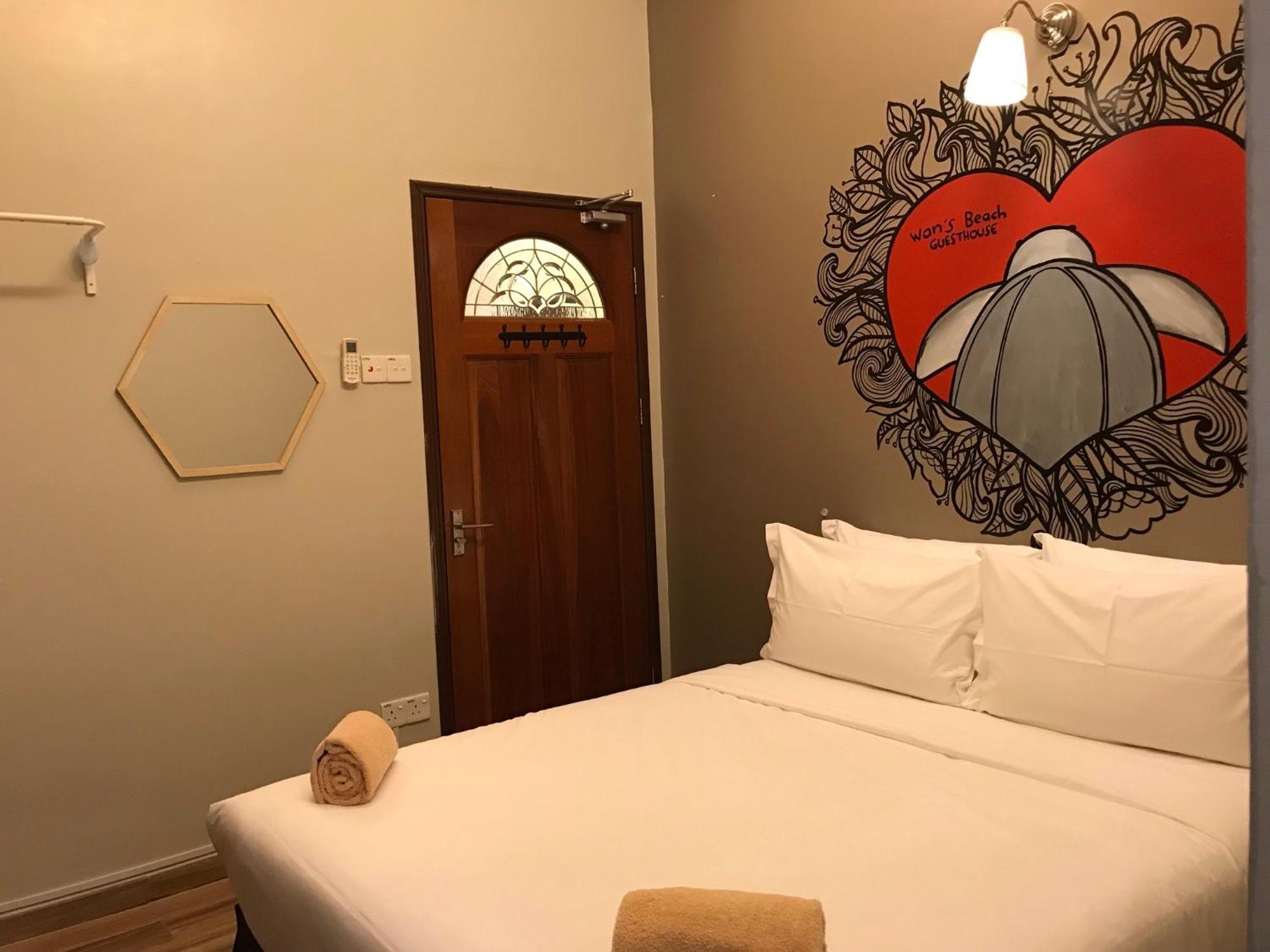 Wan'S Beach Guest House Dungun Exterior photo