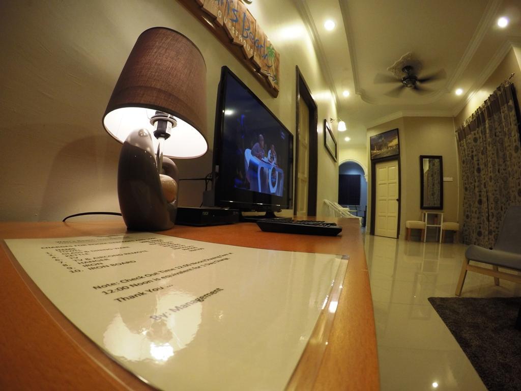 Wan'S Beach Guest House Dungun Room photo