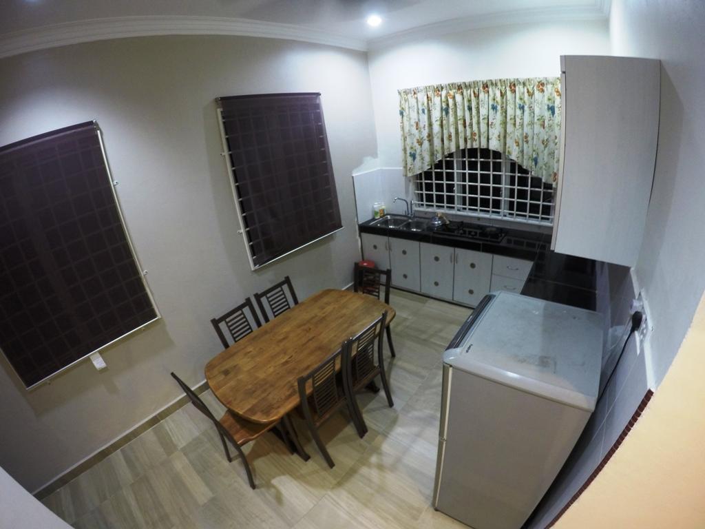 Wan'S Beach Guest House Dungun Room photo