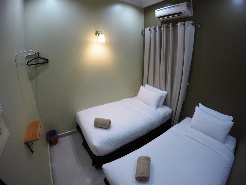 Wan'S Beach Guest House Dungun Room photo