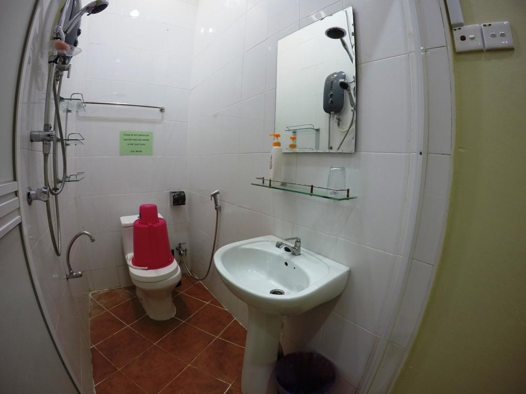 Wan'S Beach Guest House Dungun Room photo
