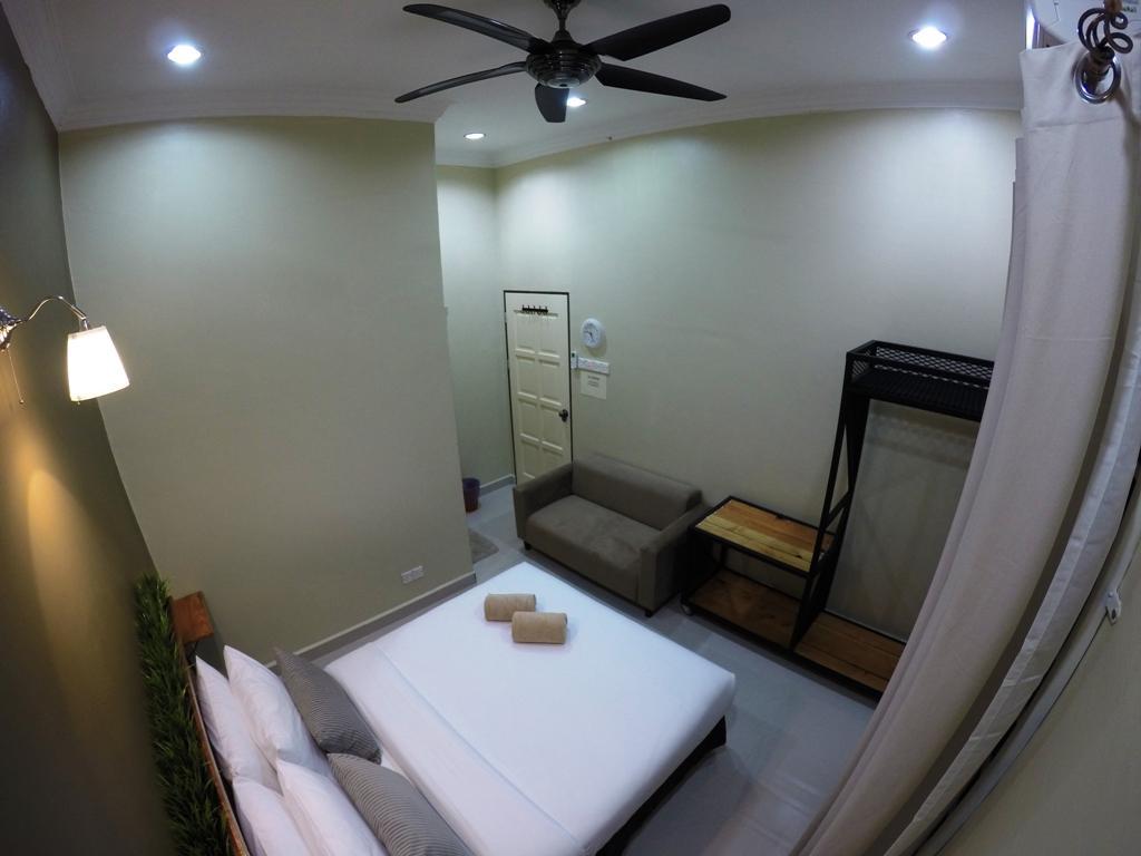 Wan'S Beach Guest House Dungun Room photo