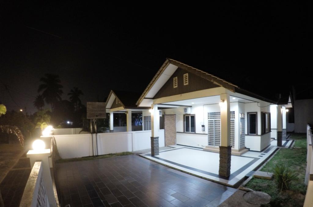 Wan'S Beach Guest House Dungun Room photo